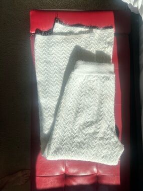 Creamy White wide leg cable knit Sweater Pants w/some dirt stains @ ankles